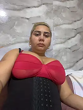 maymercy online show from November 30, 8:02 pm