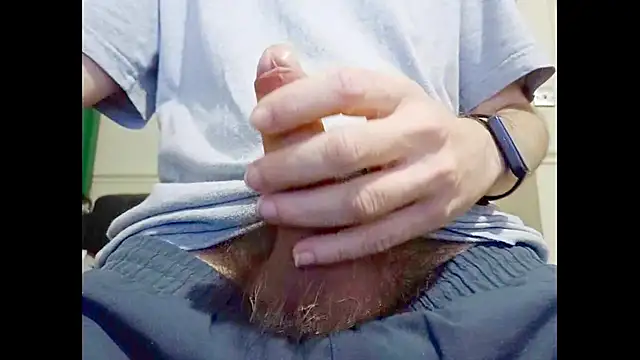 Snapshot of hairyuncut00 chatting on October 1, 12:22 pm hairyuncut00 online show from October 1, 12:22 pm