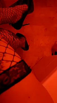 Misspadrona88 online show from December 22, 5:54 pm