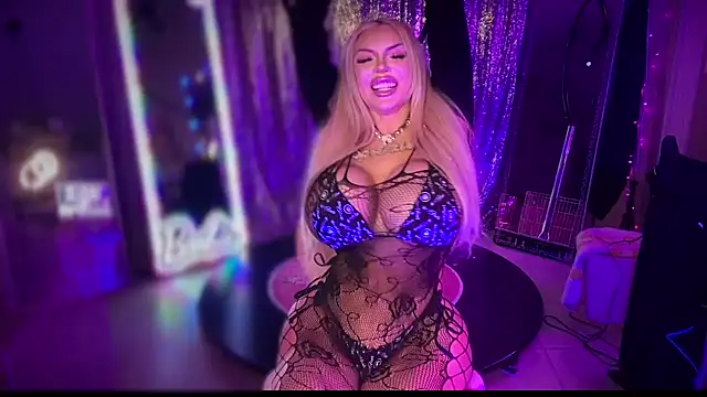 bimbotwerkqueen online show from January 18, 5:10 am