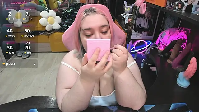 Softie Sofy online show from April 22, 2:25 am