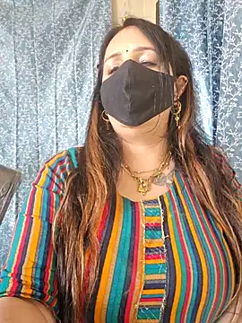 Snapshot of cute-tanvi chatting on February 10, 8:20 am cute-tanvi online show from February 10, 8:20 am