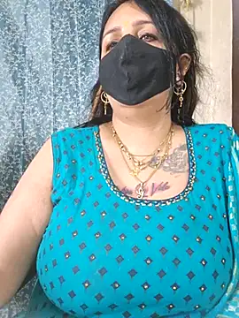 Snapshot of cute-tanvi chatting on February 15, 8:22 am cute-tanvi online show from February 15, 8:22 am