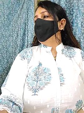 Snapshot of cute-tanvi chatting on February 28, 4:54 am cute-tanvi online show from February 28, 4:54 am