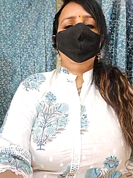 Snapshot of cute-tanvi chatting on March 5, 1:31 am cute-tanvi online show from March 5, 1:31 am