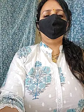 Snapshot of cute-tanvi chatting on March 5, 8:21 am cute-tanvi online show from March 5, 8:21 am