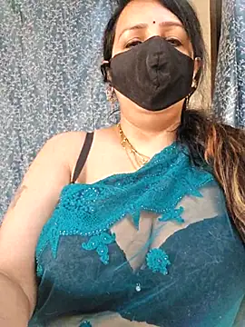 Snapshot of cute-tanvi chatting on March 8, 1:28 am cute-tanvi online show from March 8, 1:28 am