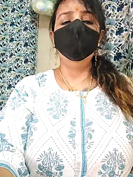 Snapshot of cute-tanvi chatting on September 15, 12:54 am cute-tanvi online show from September 15, 12:54 am