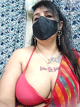 Snapshot of cute-tanvi chatting on October 15, 12:00 am cute-tanvi online show from October 15, 12:00 am