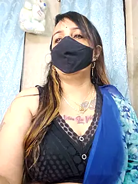 Snapshot of cute-tanvi chatting on November 15, 1:25 am cute-tanvi online show from November 15, 1:25 am