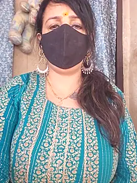 cute-tanvi online show from April 21, 1:42 am