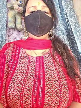 cute-tanvi online show from April 23, 1:29 am