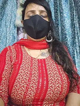 cute-tanvi online show from June 8, 1:44 pm