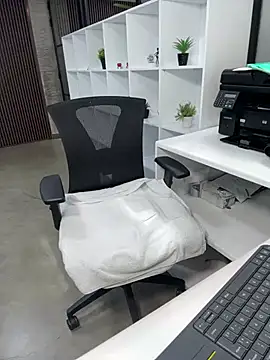 natural bigboobs online show from March 2, 3:27 pm