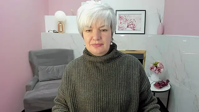 Snapshot of CarmenSoft chatting on December 15, 8:47 pm CarmenSoft online show from December 15, 8:47 pm