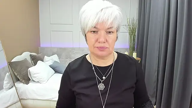 CarmenSoft online show from December 21, 8:43 pm