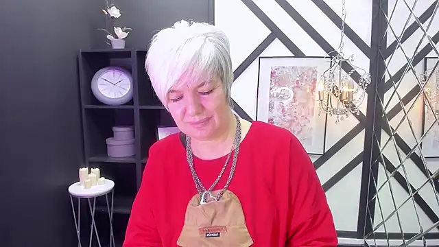 Snapshot of CarmenSoft chatting on January 18, 8:51 pm CarmenSoft online show from January 18, 8:51 pm