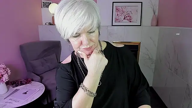 Snapshot of CarmenSoft chatting on January 29, 11:25 pm CarmenSoft online show from January 29, 11:25 pm