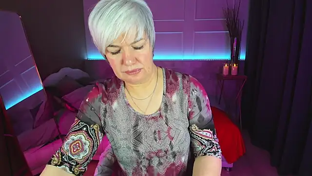 Snapshot of CarmenSoft chatting on February 18, 2:59 am CarmenSoft online show from February 18, 2:59 am