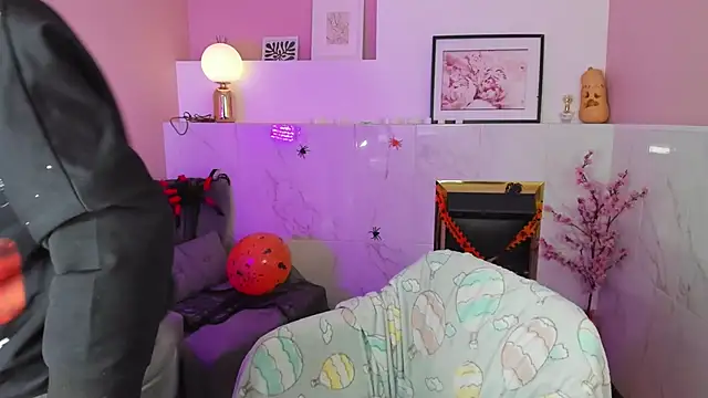 Snapshot of CarmenSoft chatting on November 2, 8:44 pm CarmenSoft online show from November 2, 8:44 pm