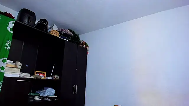 ares sexxx online show from September 20, 8:32 pm