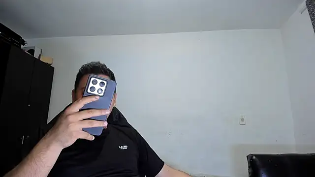 ares sexxx online show from April 19, 4:50 pm