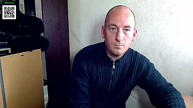 Snapshot of Johan___Barker chatting on December 5, 2:44 pm Johan Barker online show from December 5, 2:44 pm