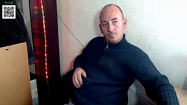 Snapshot of Johan___Barker chatting on December 23, 1:35 pm Johan Barker online show from December 23, 1:35 pm