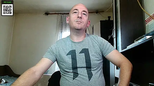 Snapshot of Johan___Barker chatting on December 29, 1:17 pm Johan Barker online show from December 29, 1:17 pm