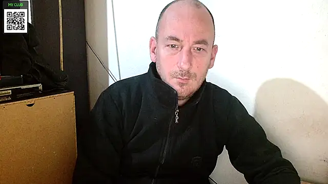 Snapshot of Johan___Barker chatting on January 5, 7:49 pm Johan Barker online show from January 5, 7:49 pm