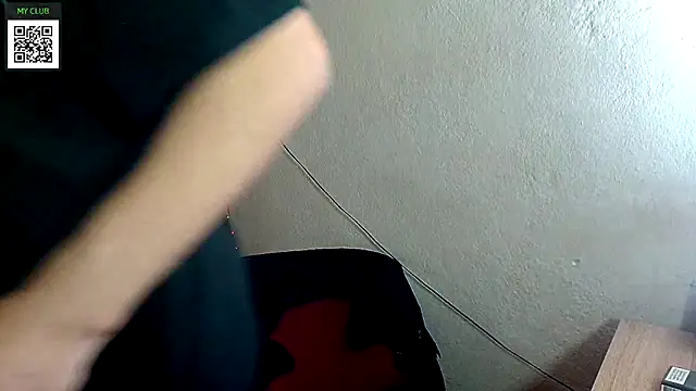 Snapshot of Johan___Barker chatting on January 7, 11:37 am Johan Barker online show from January 7, 11:37 am