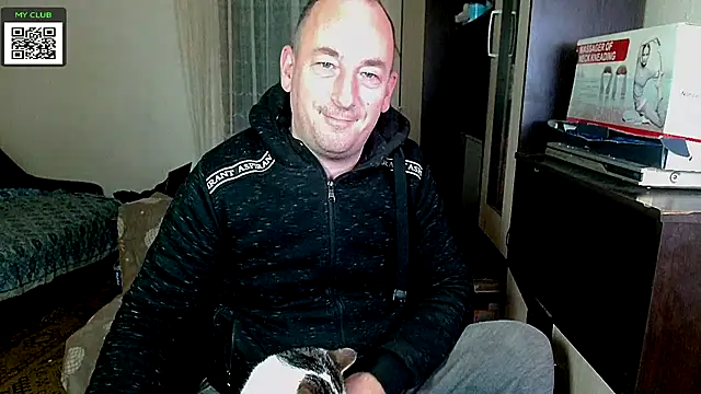 Snapshot of Johan___Barker chatting on February 24, 8:17 am Johan Barker online show from February 24, 8:17 am