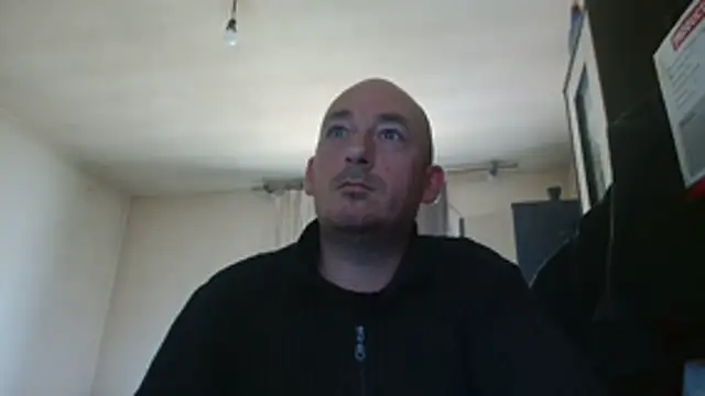 Snapshot of Johan___Barker chatting on November 5, 10:48 am Johan Barker online show from November 5, 10:48 am