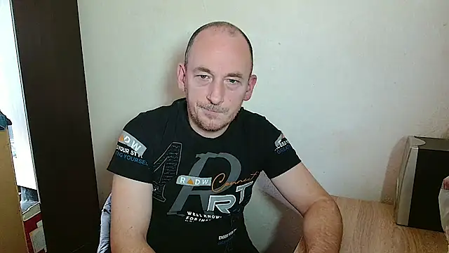 Johan   Barker online show from January 12, 11:59 am