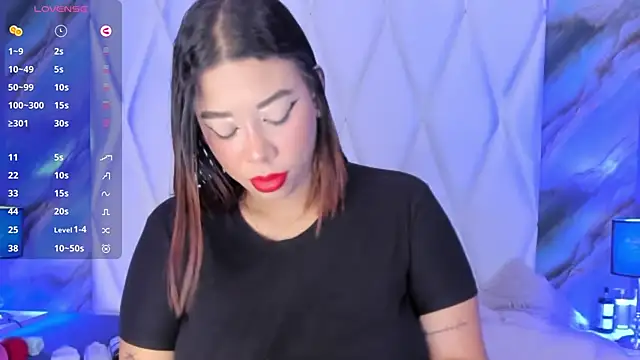 Snapshot of DanniaMonroee chatting on May 21, 12:12 pm DanniaMonroee online show from May 21, 12:12 pm