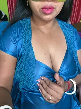 Snapshot of Anushka_21 chatting on May 31, 1:36 am Anushka 21 online show from May 31, 1:36 am