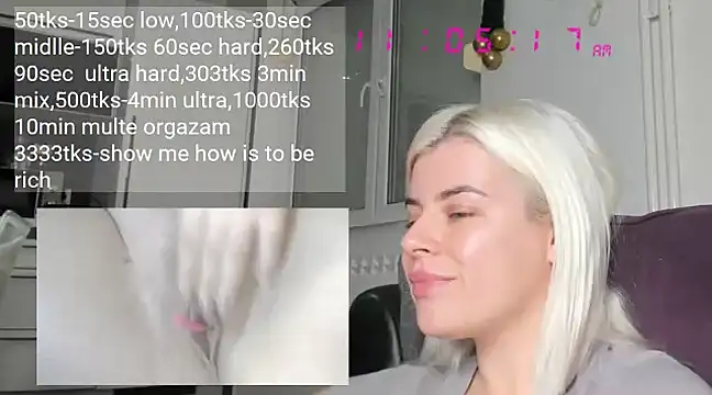 queenofthenighttt online show from December 10, 10:06 am