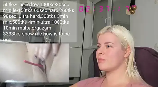 queenofthenighttt online show from December 28, 1:38 pm