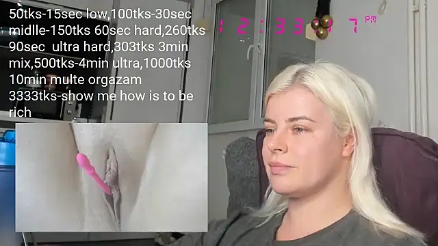 queenofthenighttt online show from February 5, 11:34 am