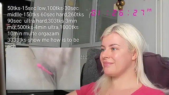 queenofthenighttt online show from February 8, 12:28 pm