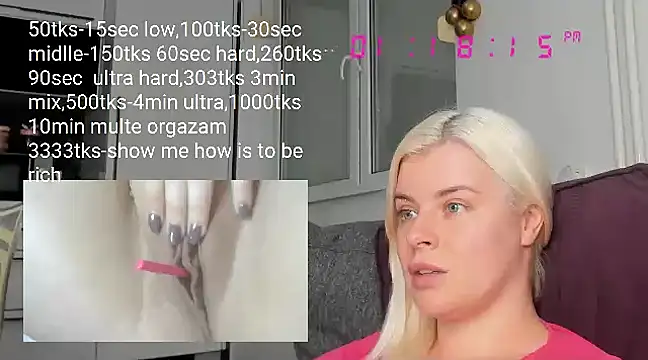 queenofthenighttt online show from March 14, 12:18 pm