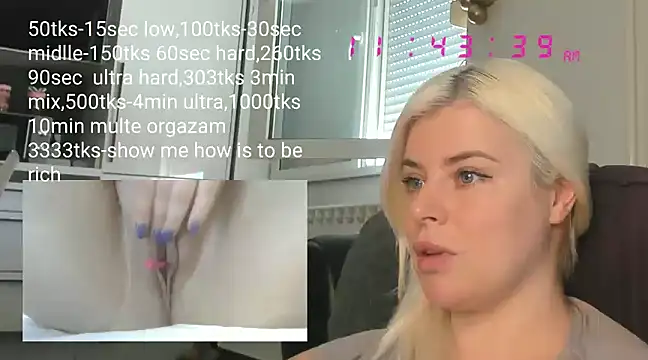 queenofthenighttt online show from March 19, 10:44 am