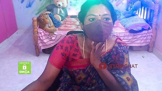 Snapshot of Novapol chatting on January 12, 1:42 am Novapol online show from January 12, 1:42 am