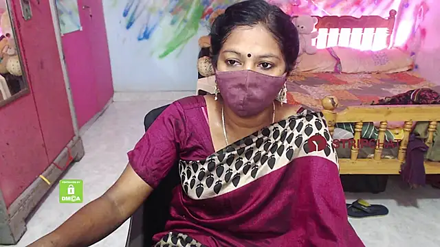 Snapshot of Novapol chatting on September 17, 12:40 pm Novapol online show from September 17, 12:40 pm