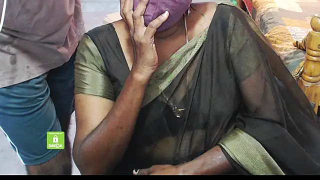 Snapshot of Novapol chatting on November 7, 5:29 am Novapol online show from November 7, 5:29 am