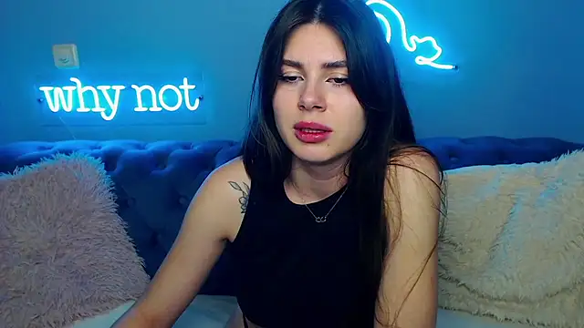 Snapshot of ViollinaLove chatting on March 2, 5:47 pm ViollinaLove online show from March 2, 5:47 pm