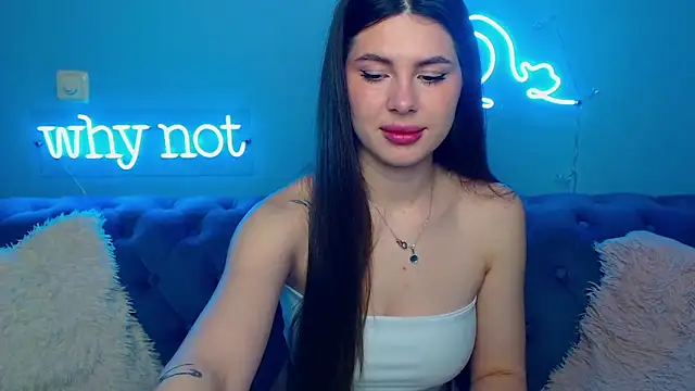 ViollinaLove online show from March 7, 5:48 am