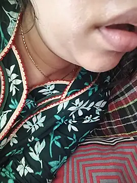 Snapshot of Lavanya_Shah chatting on July 23, 6:44 am Lavanya Shah online show from July 23, 6:44 am
