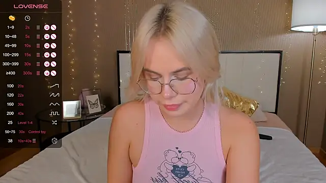 Snapshot of bellatip chatting on January 31, 3:52 am bellatip online show from January 31, 3:52 am