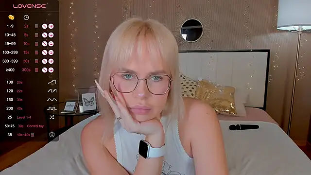 Snapshot of bellatip chatting on March 5, 3:51 am bellatip online show from March 5, 3:51 am